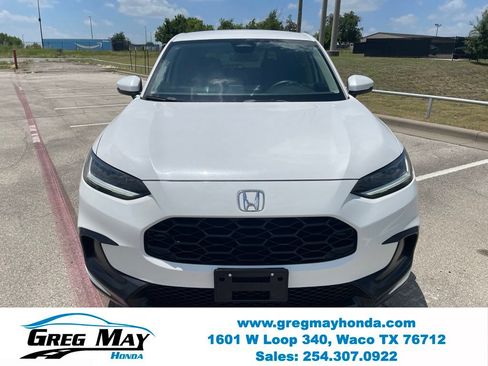 Used 2025 Honda HR-V LX image 9