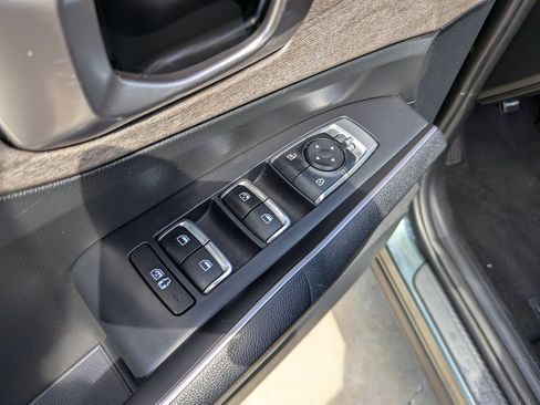 Certified 2023 Kia Sorento S w/ Panoramic Sunroof Package AWD/4WD image 20