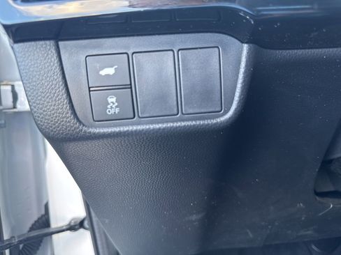 Used 2024 Honda CR-V EX-L image 19