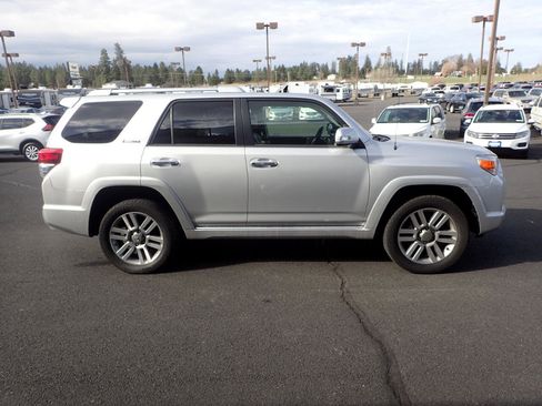Used 2012 Toyota 4Runner Limited image 6