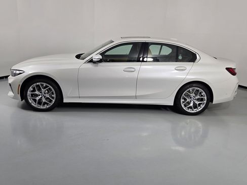 New 2026 BMW 330i xDrive Sedan w/ Premium Package image 4