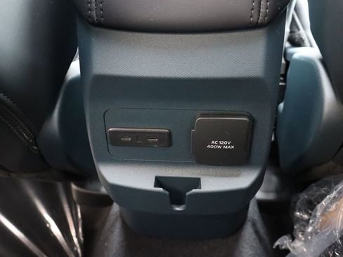 New 2026 Ford Maverick Lariat AWD/4WD image 32