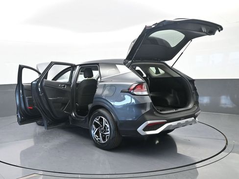 Used 2024 Kia Sportage LX image 68