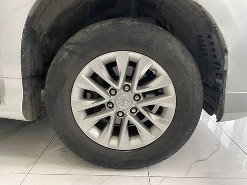 Used 2015 Lexus GX 460 w/ Premium Package image 28