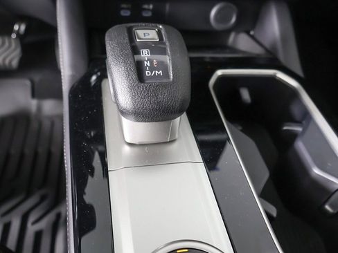 New 2026 Mitsubishi Outlander ES FWD image 46