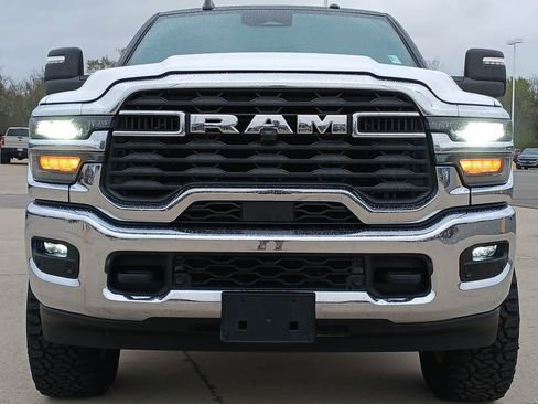 Used 2025 RAM 2500 Big Horn image 32