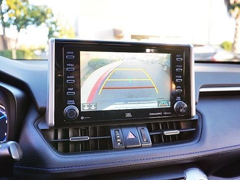 Used 2020 Toyota RAV4 XSE image 26