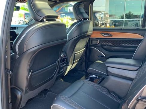 Used 2021 Jeep Grand Cherokee L Summit AWD/4WD image 14