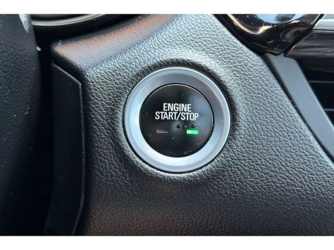 Used 2017 Buick Envision Essence AWD/4WD image 25