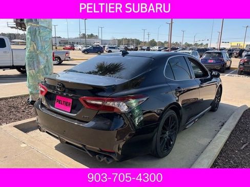 Used 2021 Toyota Camry XSE image 18