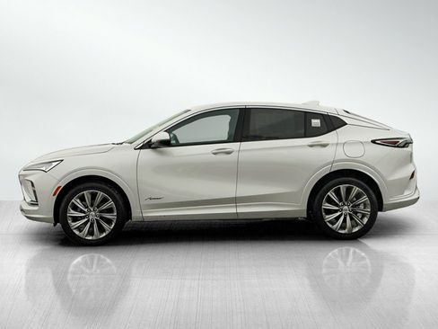 New 2026 Buick Envista Avenir image 4