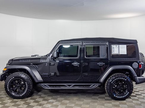 Used 2022 Jeep Wrangler Unlimited Sport AWD/4WD image 19