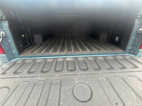 Used 2022 Ford Maverick Lariat w/ Lariat Luxury Package FWD image 8