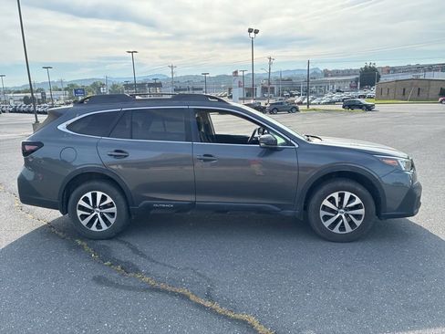 Used 2021 Subaru Outback Premium AWD/4WD image 5