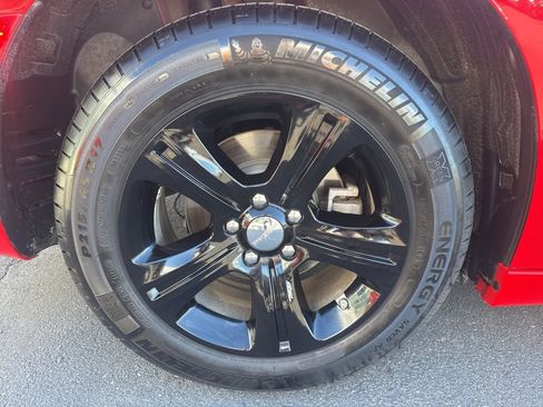 Used 2023 Dodge Charger SXT image 9