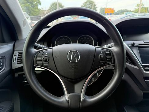 Used 2017 Acura MDX SH-AWD image 11