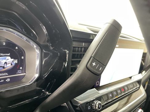 Used 2025 GMC Sierra 1500 Elevation AWD/4WD image 16