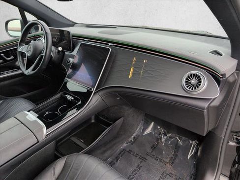 Certified 2023 Mercedes-Benz EQS 450+ SUV image 23