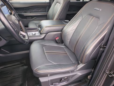Used 2023 Ford Expedition Max Platinum AWD/4WD image 15