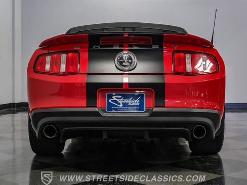 Used 2010 Ford Mustang Shelby GT500 RWD image 32