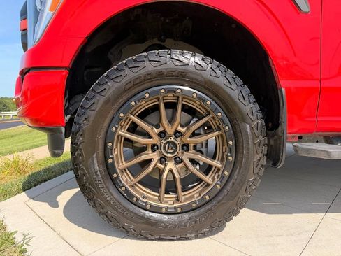 Used 2021 Ford F150 XLT w/ Equipment Group 302A High AWD/4WD image 14