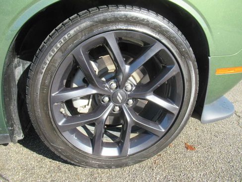 Used 2023 Dodge Challenger GT w/ Plus Package image 11