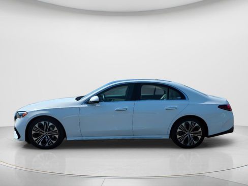 Used 2025 Mercedes-Benz E 350 Sedan image 8