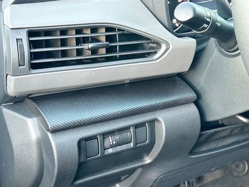 Used 2025 Subaru Crosstrek 2.5i Limited w/ Crosstrek Mirror Package image 14