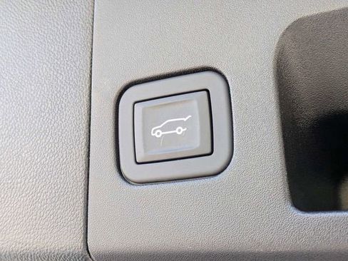 New 2026 Cadillac XT5 Premium Luxury w/ Driver Assist Package image 12