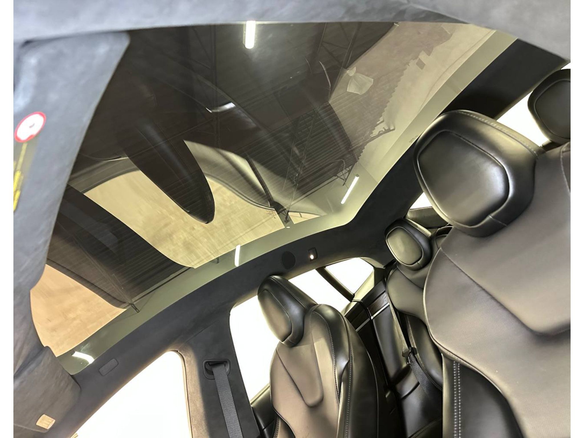 Used 2024 Tesla Model S AWD/4WD image 40