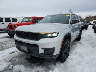 Used 2021 Jeep Grand Cherokee L Laredo video 1