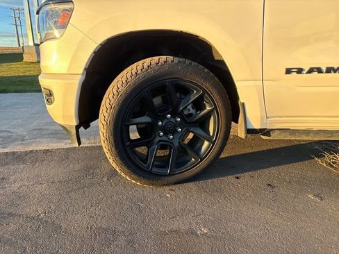 Used 2023 RAM 1500 Laramie image 26