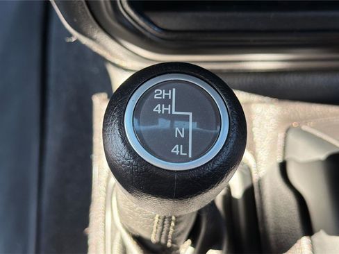 Used 2021 Jeep Wrangler Unlimited Sport AWD/4WD image 34