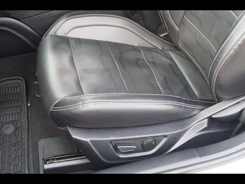 Used 2021 Ford Mustang GT Premium w/ Equipment Group 401A image 18