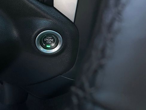 Used 2022 Chevrolet Silverado 1500 LT w/ Safety Package image 16