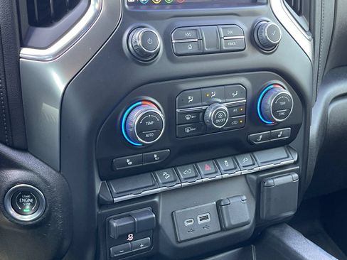 Used 2022 Chevrolet Silverado 1500 LT Trail Boss w/ Convenience Package II AWD/4WD image 21