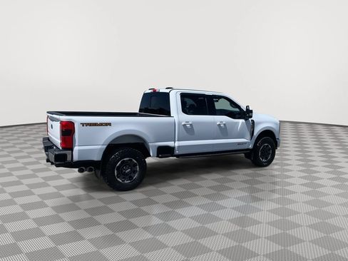 Used 2023 Ford F350 Lariat w/ Tremor Off-Road Package AWD/4WD image 7