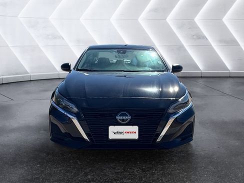 Used 2025 Nissan Altima 2.5 S image 2