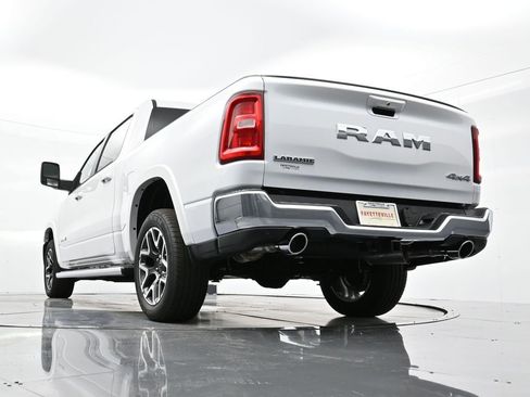 New 2025 RAM 1500 Laramie w/ Trailer Tow Group image 28