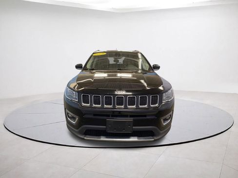 Certified 2018 Jeep Compass Limited w/ Navigation Group AWD/4WD image 2