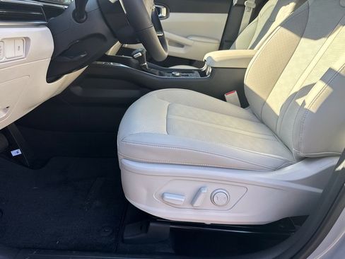 New 2026 Kia Sorento S w/ S Panoramic Sunroof Package FWD image 10