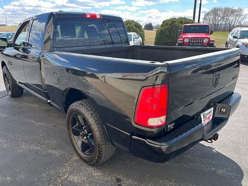 Used 2018 RAM 1500 Express w/ Express Value Package AWD/4WD image 6