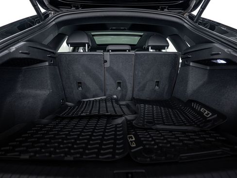 Certified 2022 Audi Q3 2.0T Premium w/ Convenience Package image 17