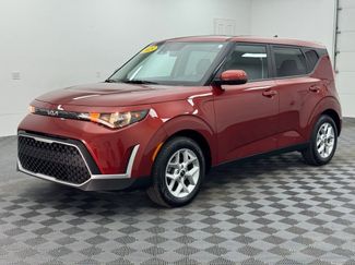Used 2025 Kia Soul LX w/ LX Technology Package video 2