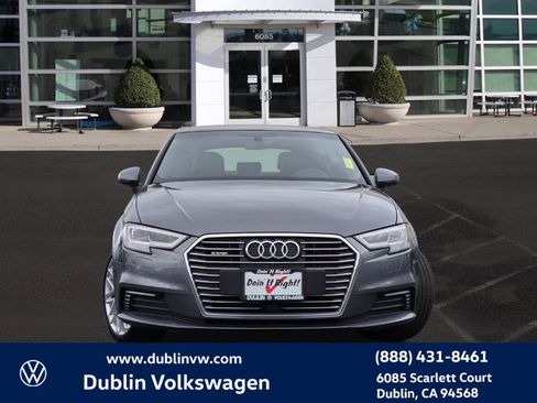 Used 2018 Audi A3 e-tron Premium Plus w/ Technology Package image 2