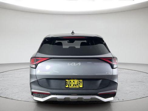Used 2023 Kia Sportage LX AWD/4WD image 9