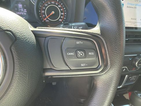 Used 2024 Jeep Wrangler Unlimited Sport AWD/4WD image 28