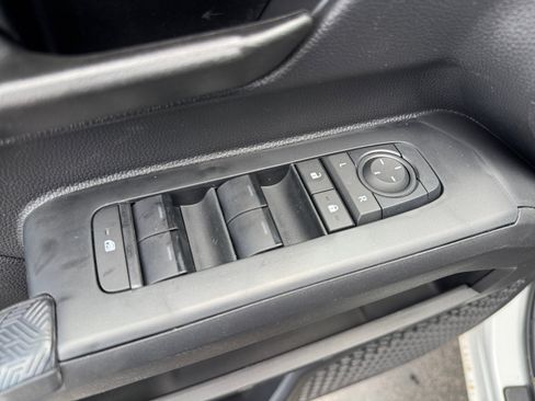 New 2026 Toyota Tacoma SR AWD/4WD image 20