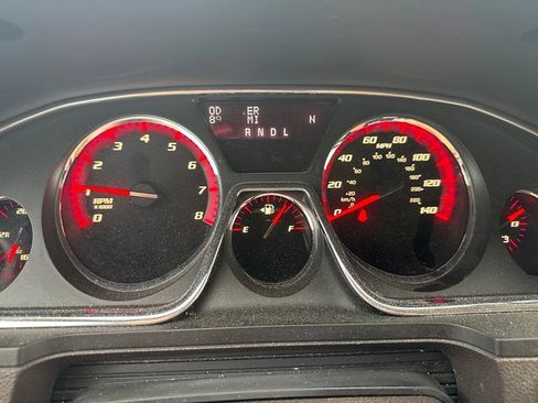 Used 2015 GMC Acadia Denali AWD/4WD image 24