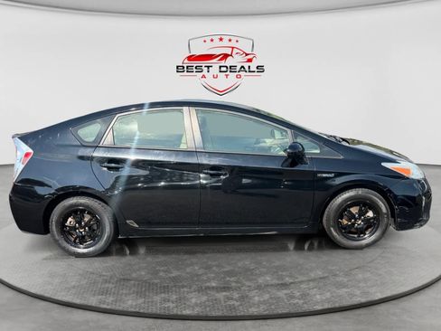 Used 2012 Toyota Prius Two FWD image 6